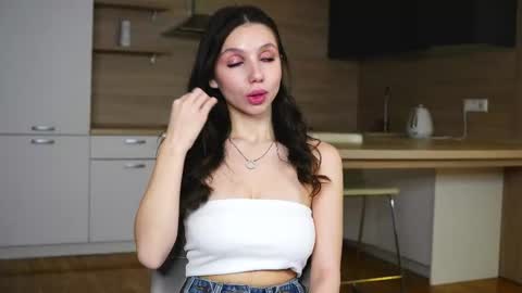 Emma online show from 01/16/26, 12:20