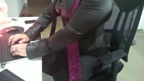 D Starr online show from 04/08/26, 03:28