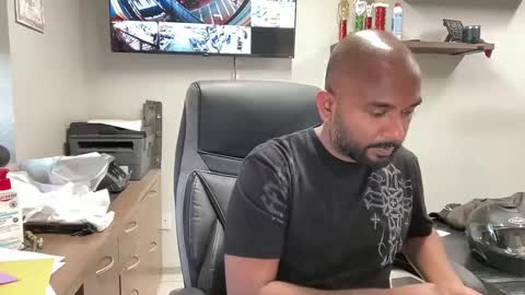 dsunnys707670 online show from 02/11/26, 11:54