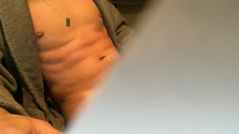 Snapshot of dt51114 chatting on 12/19/24, 04:24 StraightStroker online show from 12/19/24, 04:24