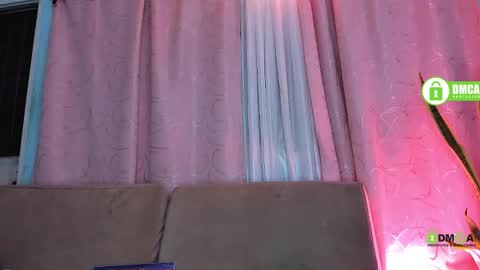 duamilktits online show from 11/24/25, 08:36