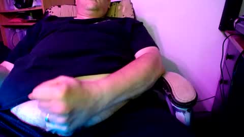 Snapshot of duffcraklin chatting on 07/17/26, 05:14 Duff Craklin online show from 07/17/26, 05:14