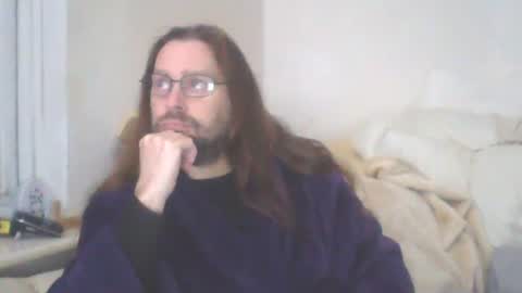 chris online show from 01/01/25, 04:39