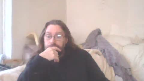 chris online show from 01/07/25, 04:16