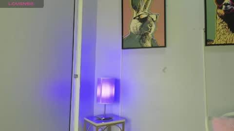dulce__fiore07 online show from 04/30/26, 12:11