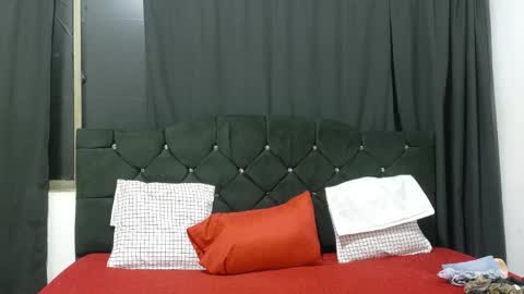 Dulce Alexandra online show from 05/19/26, 12:00