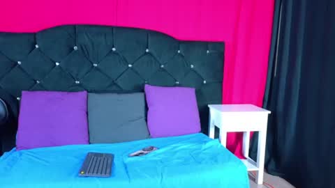 Dulce Alexandra online show from 06/14/26, 07:49