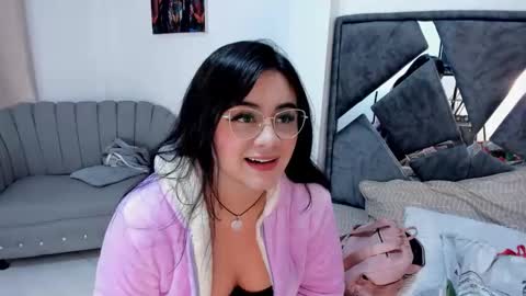 Dulce amg online show from 04/28/26, 03:11