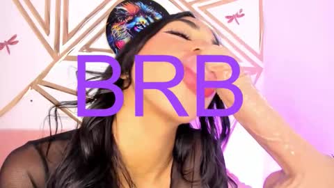 Dulce online show from 11/11/25, 01:22