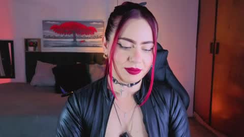 Snapshot of dulce_charlottee chatting on 04/23/26, 07:38 DULCE online show from 04/23/26, 07:38