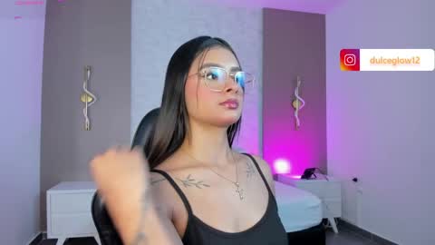 D U L C E online show from 06/08/26, 08:09