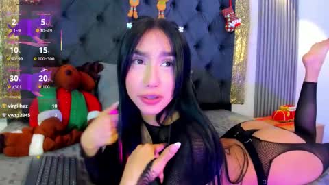 Snapshot of dulce_may chatting on 11/22/25, 04:11 Dluce May online show from 11/22/25, 04:11