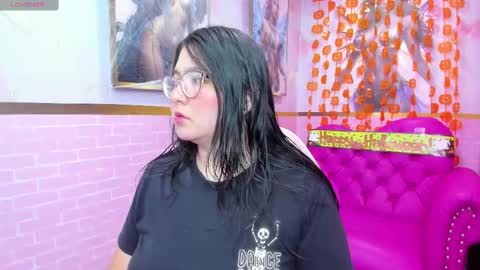 Dulce  online show from 10/30/25, 10:38