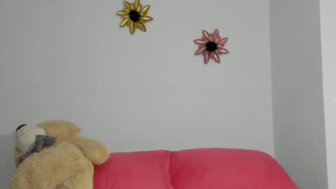 Snapshot of dulce_roberts_ chatting on 12/14/24, 01:16 Dulce online show from 12/14/24, 01:16