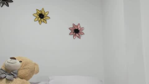 Snapshot of dulce_roberts_ chatting on 01/08/25, 11:43 Dulce online show from 01/08/25, 11:43