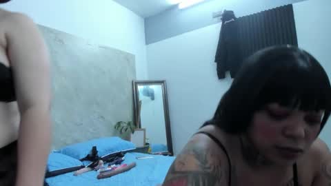 dulce_salome07 online show from 02/13/26, 08:38