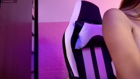 dulce_stormy online show from 01/18/26, 12:09