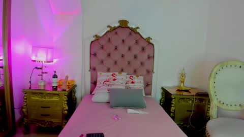 Snapshot of dulce_tentacion___ chatting on 05/06/26, 11:37 dulce_tentacion___ online show from 05/06/26, 11:37