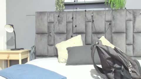 DULCE AURORA online show from 03/02/26, 01:08