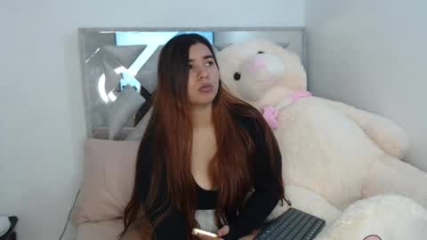 dulcejoness online show from 05/20/26, 11:44