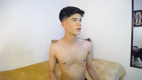 Dulcey online show from 09/26/25, 04:27