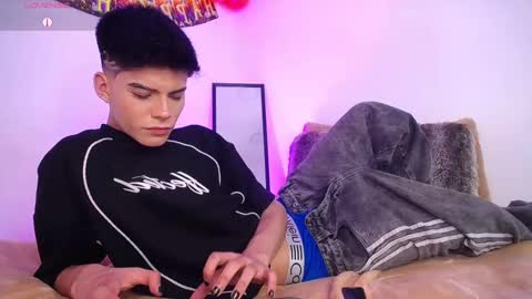 Dulcey online show from 10/09/25, 04:21