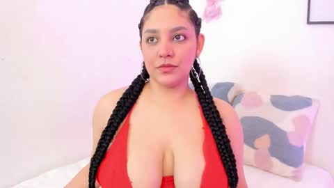 Dulce online show from 11/22/25, 07:35