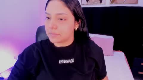 Snapshot of dullce77 chatting on 07/08/26, 07:07 Dulce online show from 07/08/26, 07:07