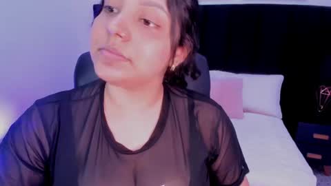 Snapshot of dullce77 chatting on 07/17/26, 06:57 Dulce online show from 07/17/26, 06:57