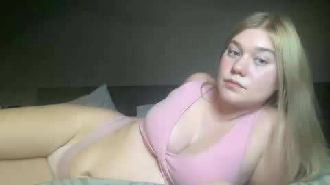 dumbblondexoxo online show from 12/14/24, 02:56