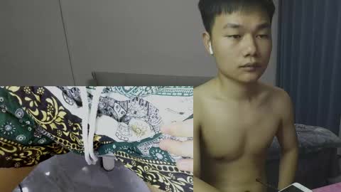 Snapshot of dumeila chatting on 04/13/26, 01:05 dumeila online show from 04/13/26, 01:05