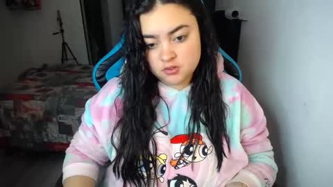 Snapshot of dumont_model chatting on 09/09/25, 05:40 Nicole   online show from 09/09/25, 05:40