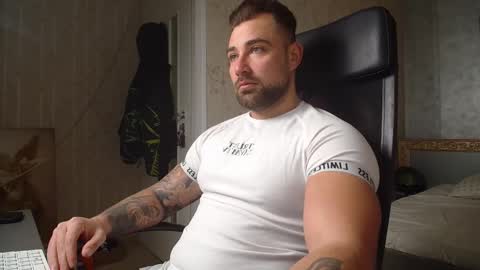 Snapshot of duncanstones chatting on 01/05/25, 01:04 DuncanStone online show from 01/05/25, 01:04