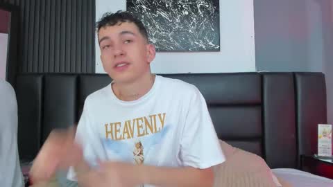 Thomas and Noah online show from 09/13/25, 12:16