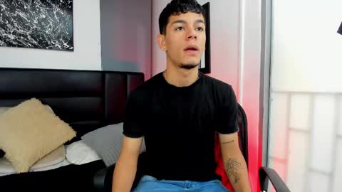 Thomas and Noah online show from 09/27/25, 12:21