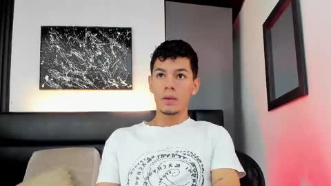 Thomas and Noah online show from 10/01/25, 12:22