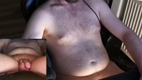 Snapshot of durin_ chatting on 02/08/25, 12:17 Durin online show from 02/08/25, 12:17