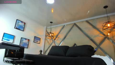 DUSAN  GREY online show from 02/03/26, 06:22