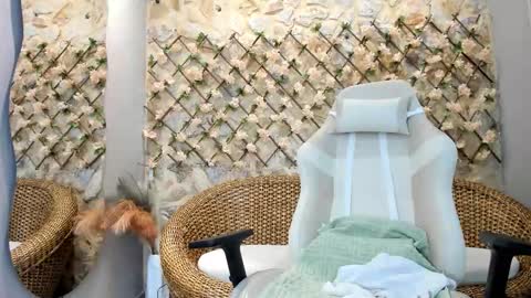 duskybeautyy online show from 12/14/25, 11:59