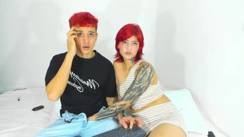 Nicolle y Julian online show from 04/29/26, 02:04