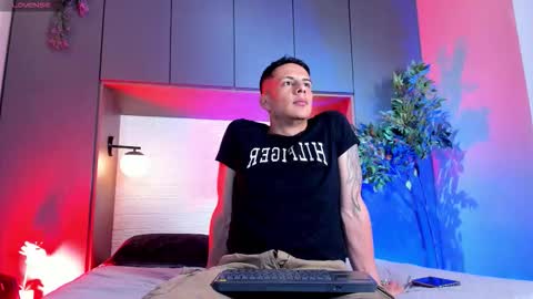 Dustin Sonne online show from 12/21/25, 03:46