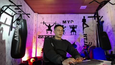 Dustin Sonne online show from 03/30/26, 03:29