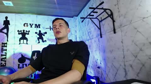 Dustin Sonne online show from 04/17/26, 03:42