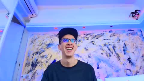 Dustin Dollin online show from 11/26/25, 11:22