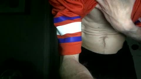 Dustinthesweettalker online show from 10/19/25, 04:57