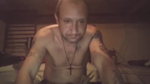 Snapshot of dustoutking855987 chatting on 04/30/26, 01:34 dustoutking855987 online show from 04/30/26, 01:34