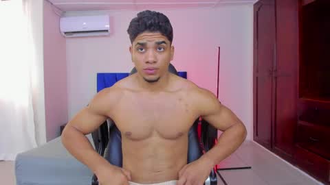 DUSTYN MICHELLE online show from 03/24/26, 02:00