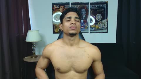 DUSTYN MICHELLE online show from 04/01/26, 04:15