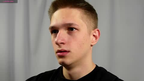 Dustyn online show from 01/04/25, 02:46