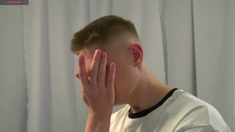 Dustyn online show from 01/11/25, 02:25